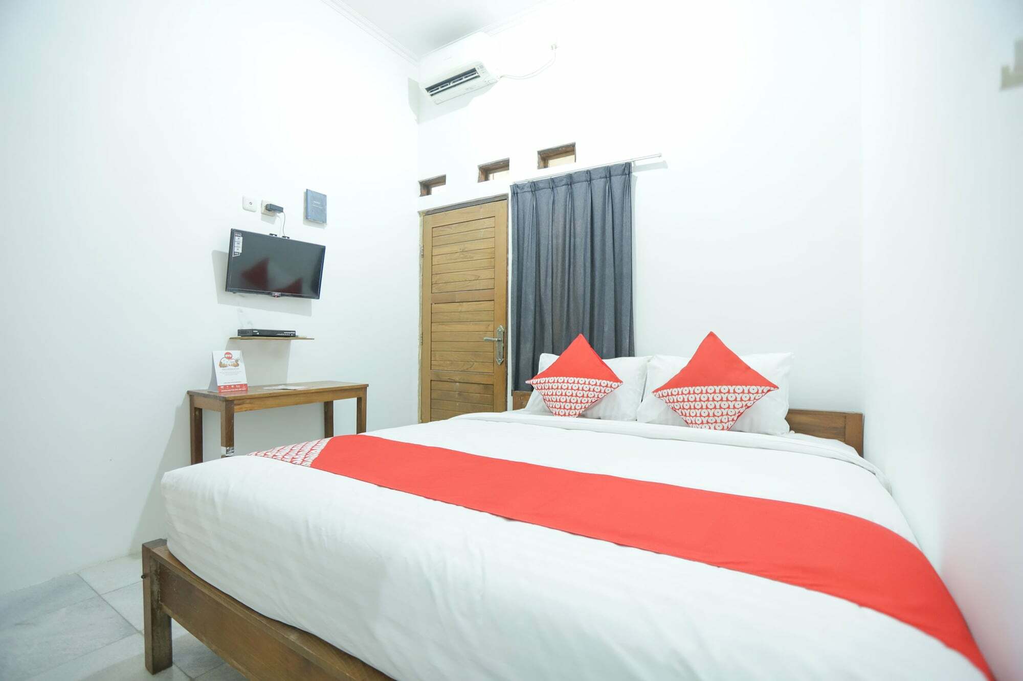 Oyo 150 Harmoni Residence Jakarta Exterior photo